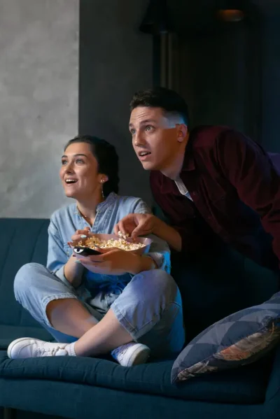 couple watching iptv